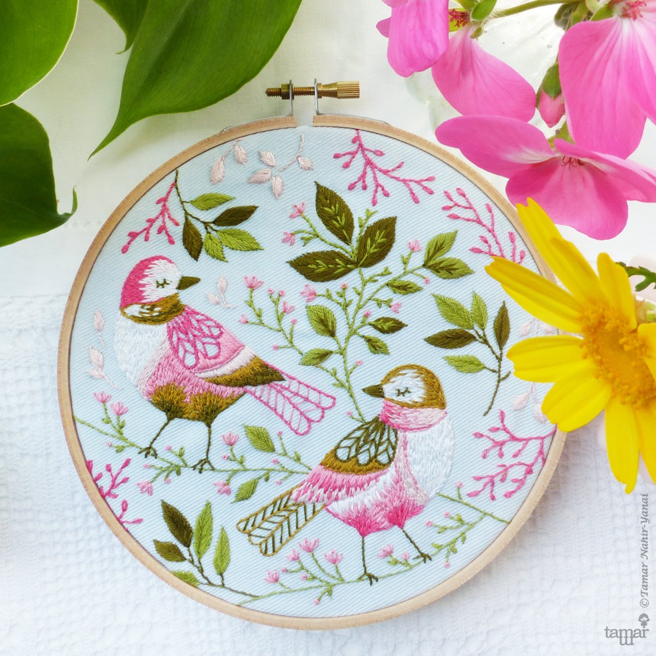 TAMAR NY™ - Love Birds 6" embroidery kit
