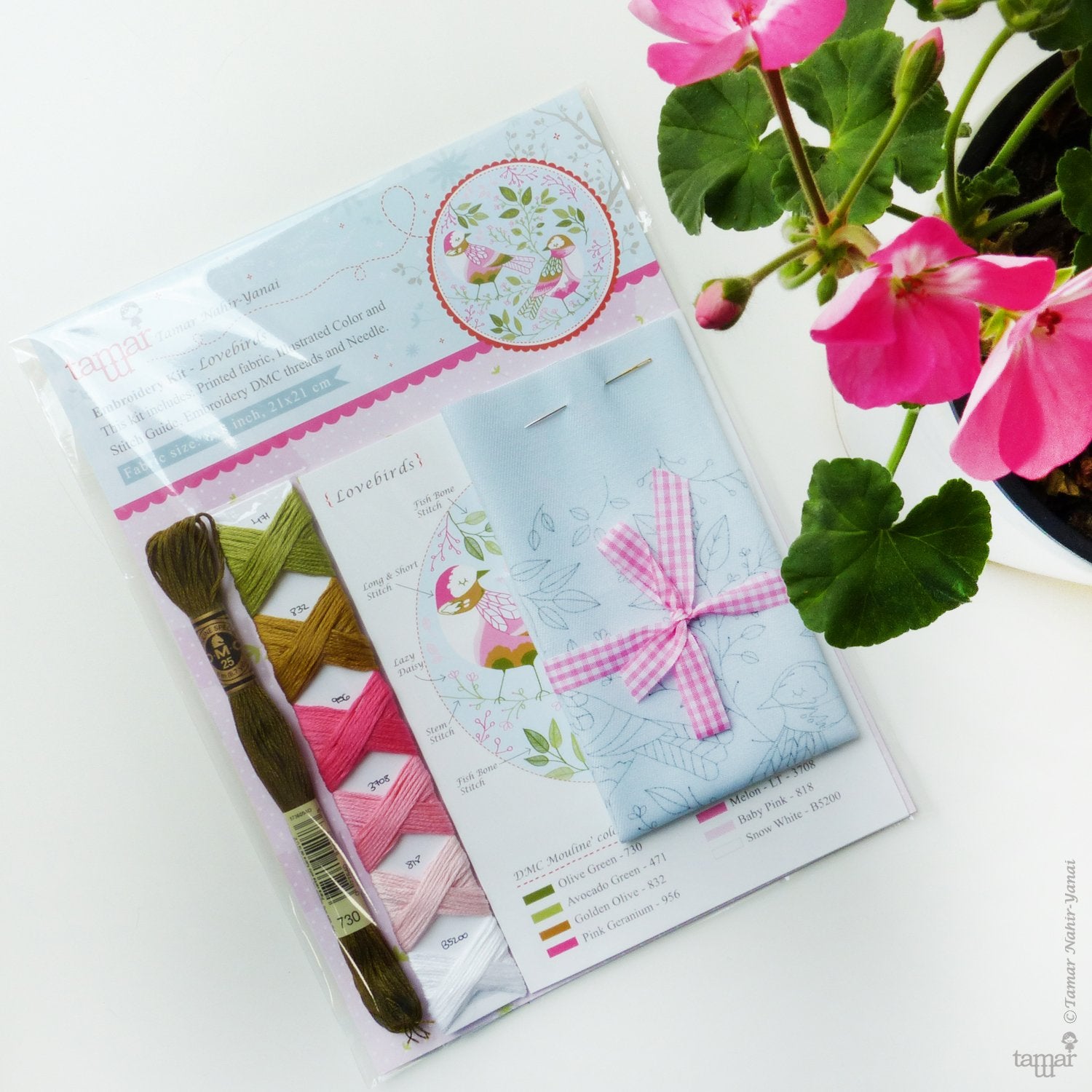 TAMAR NY™ - Love Birds 6" embroidery kit